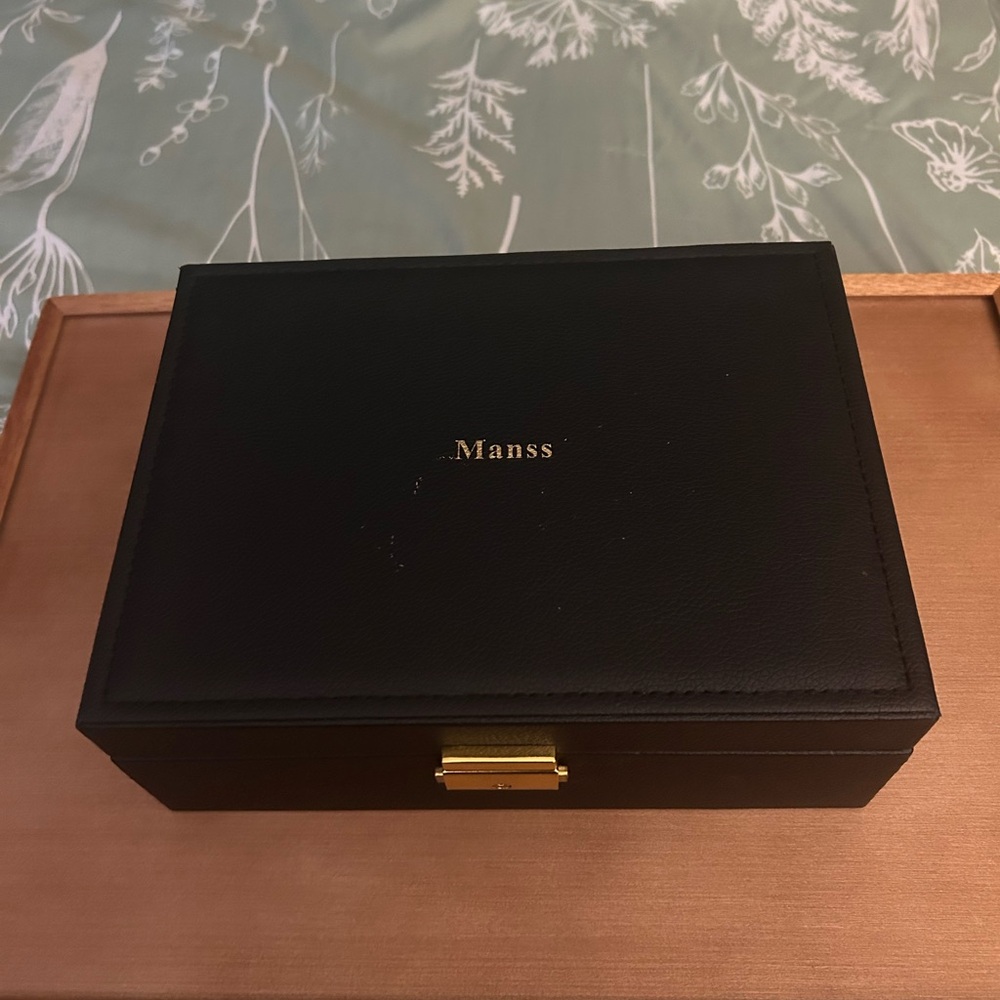 Elegant Black Jewelry Box